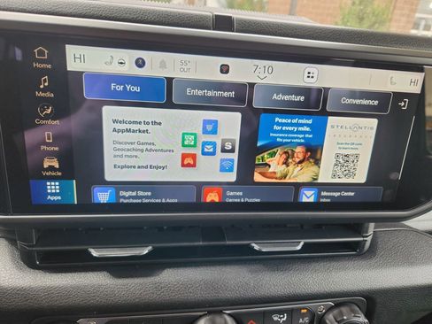 New 2026 Jeep Gladiator Sport image 16