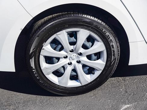 Certified 2023 Toyota Corolla LE image 8