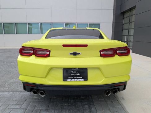 Used 2020 Chevrolet Camaro LT RWD image 7