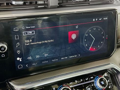 Used 2024 GMC Sierra 3500 Denali image 16