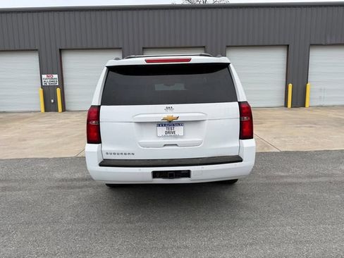 Used 2019 Chevrolet Suburban LT AWD/4WD image 6