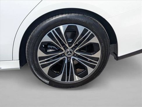 Used 2025 Mercedes-Benz E 350 4MATIC Sedan image 25