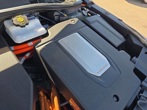 Used 2011 Chevrolet Volt Premium w/ Premium Trim Package FWD image 39