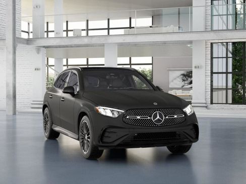 New 2026 Mercedes-Benz GLC 300 GLC 300 image 9