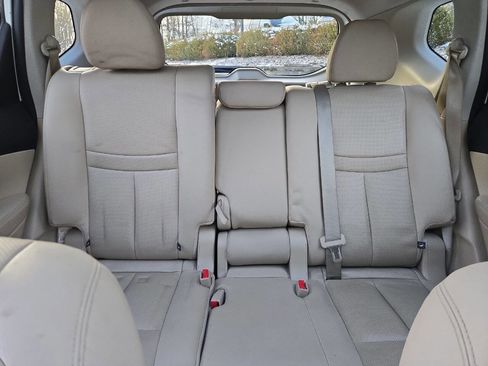 Used 2016 Nissan Rogue SL w/ SL Premium Package image 28