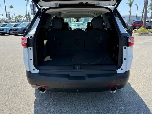 Used 2019 Chevrolet Traverse RS FWD image 13