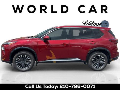 Used 2024 Nissan Rogue Platinum w/ Platinum Premium Package FWD image 7