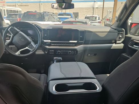 Used 2023 Chevrolet Silverado 1500 RST AWD/4WD image 10