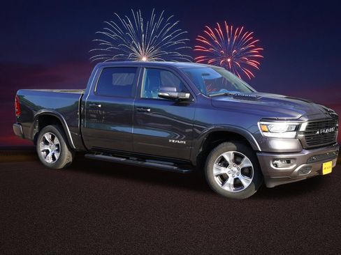 Certified 2022 RAM 1500 Laramie AWD/4WD image 2