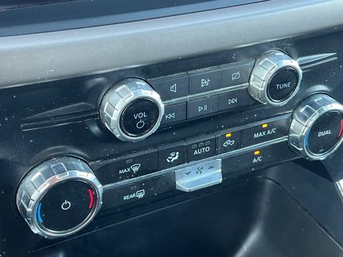 Used 2024 Ford F150 XLT w/ Mobile Office Package image 20