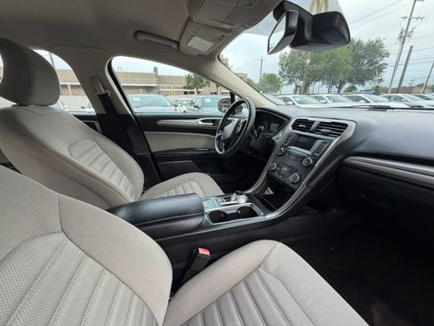 Used 2019 Ford Fusion S FWD image 14
