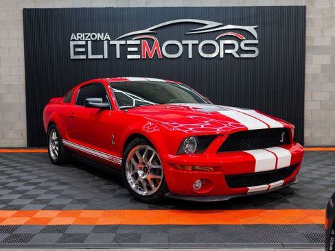 Used 2009 Ford Mustang Shelby GT500 RWD image 2
