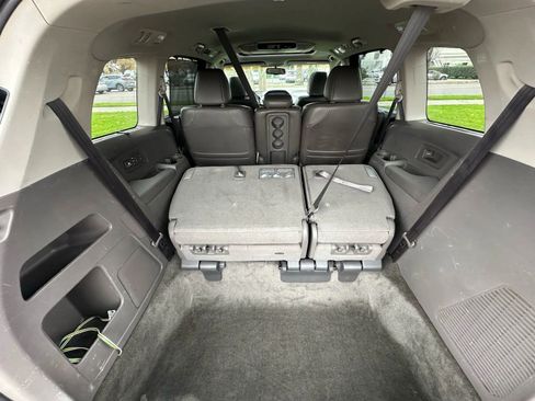 Used 2012 Honda Odyssey Touring Elite image 20