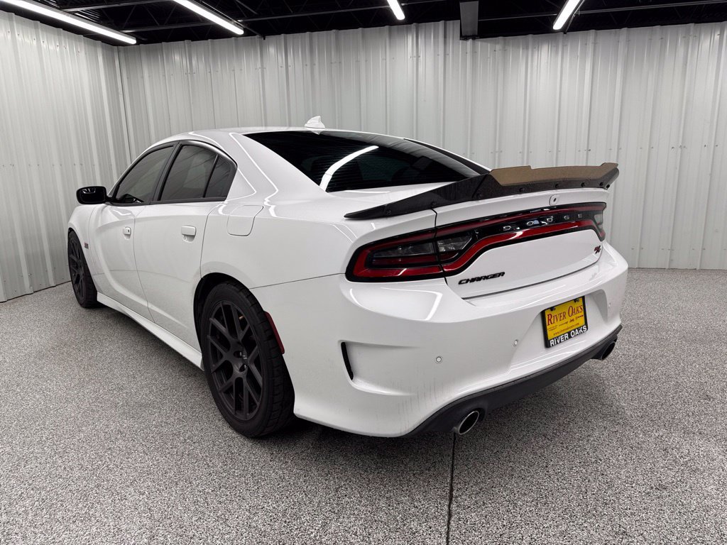 Used 2018 Dodge Charger R/T Scat Pack RWD image 5