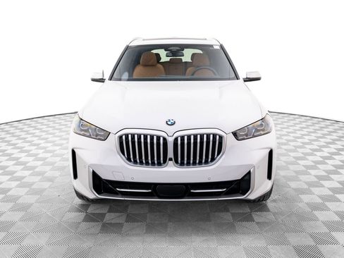 New 2026 BMW X5 xDrive40i w/ Climate Comfort Package AWD/4WD image 10