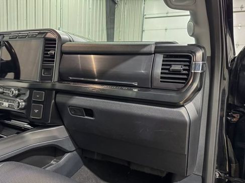 Used 2023 Ford F450 Lariat w/ Lariat Ultimate Package AWD/4WD image 25