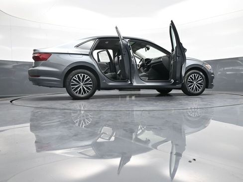 Used 2021 Volkswagen Jetta S image 48