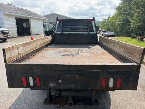 Used 2015 RAM 3500 Tradesman w/ Chrome Appearance Group AWD/4WD image 21