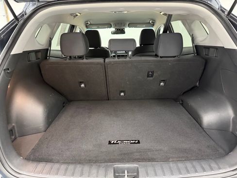 Certified 2021 Hyundai Tucson SE image 19