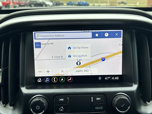 Used 2021 Chevrolet Colorado ZR2 image 18