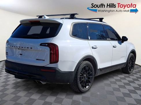 Used 2022 Kia Telluride EX w/ EX Premium Package image 6