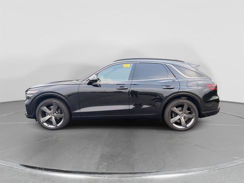 Used 2023 Genesis GV70 2.5T w/ Sport Prestige Package AWD/4WD image 2