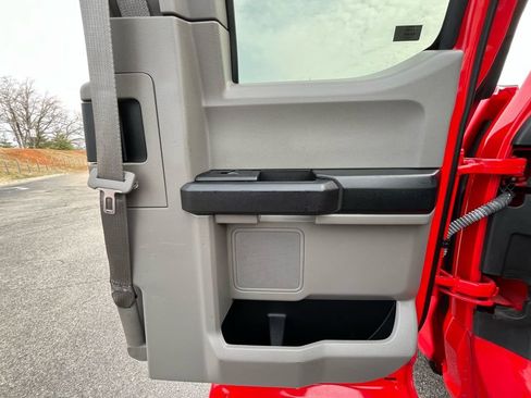 Used 2019 Ford F150 XL w/ Equipment Group 101A Mid image 24