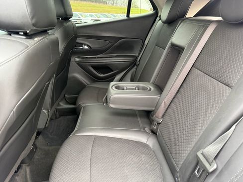 Used 2022 Buick Encore Preferred w/ Safety Package image 9