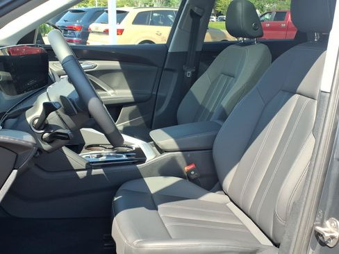Used 2025 Audi Q5 Premium Plus w/ Premium Plus AWD/4WD image 20
