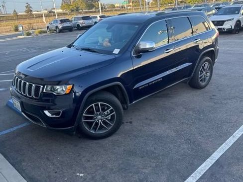 Used 2017 Jeep Grand Cherokee Limited RWD image 10