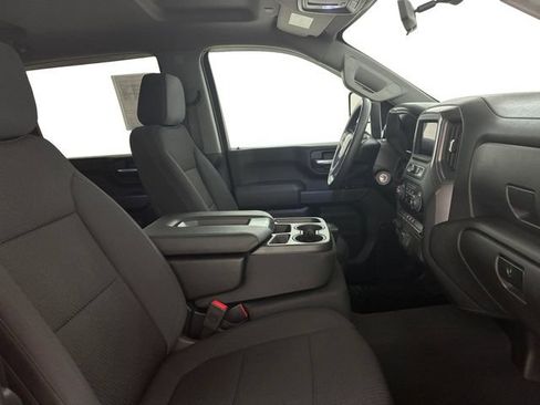 Certified 2022 Chevrolet Silverado 2500 Custom w/ Custom Convenience Package AWD/4WD image 14