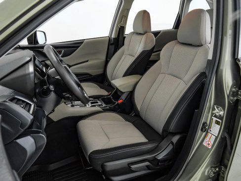 Used 2019 Subaru Forester image 30