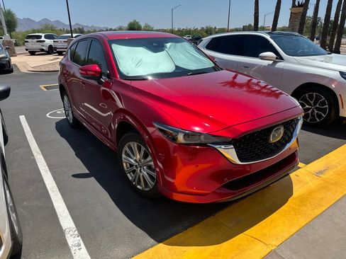 Used 2023 MAZDA CX-5 Signature AWD/4WD image 3