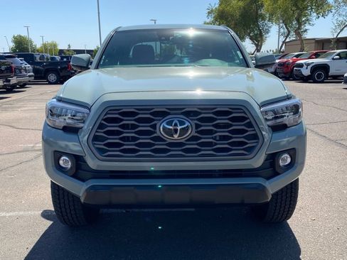 Certified 2023 Toyota Tacoma TRD Off-Road AWD/4WD image 2