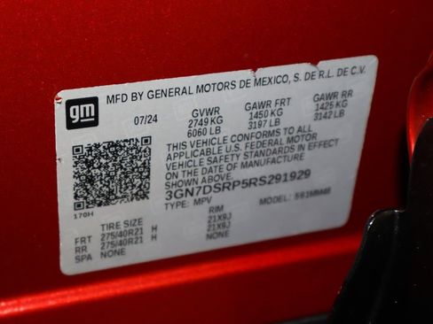 Used 2024 Chevrolet Equinox EV RS w/ LPO, Trailering Package image 46