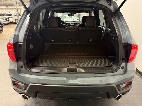 Used 2023 Honda Passport Elite image 15