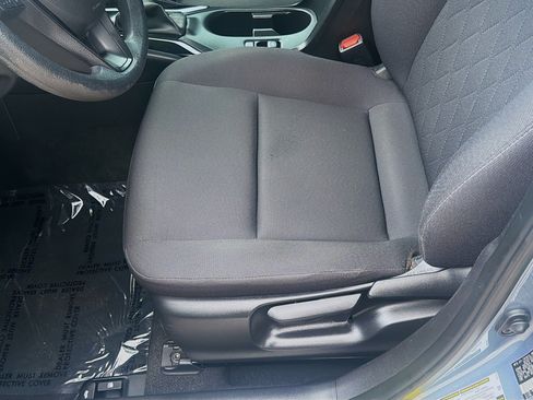 Used 2024 Toyota Corolla LE FWD image 17