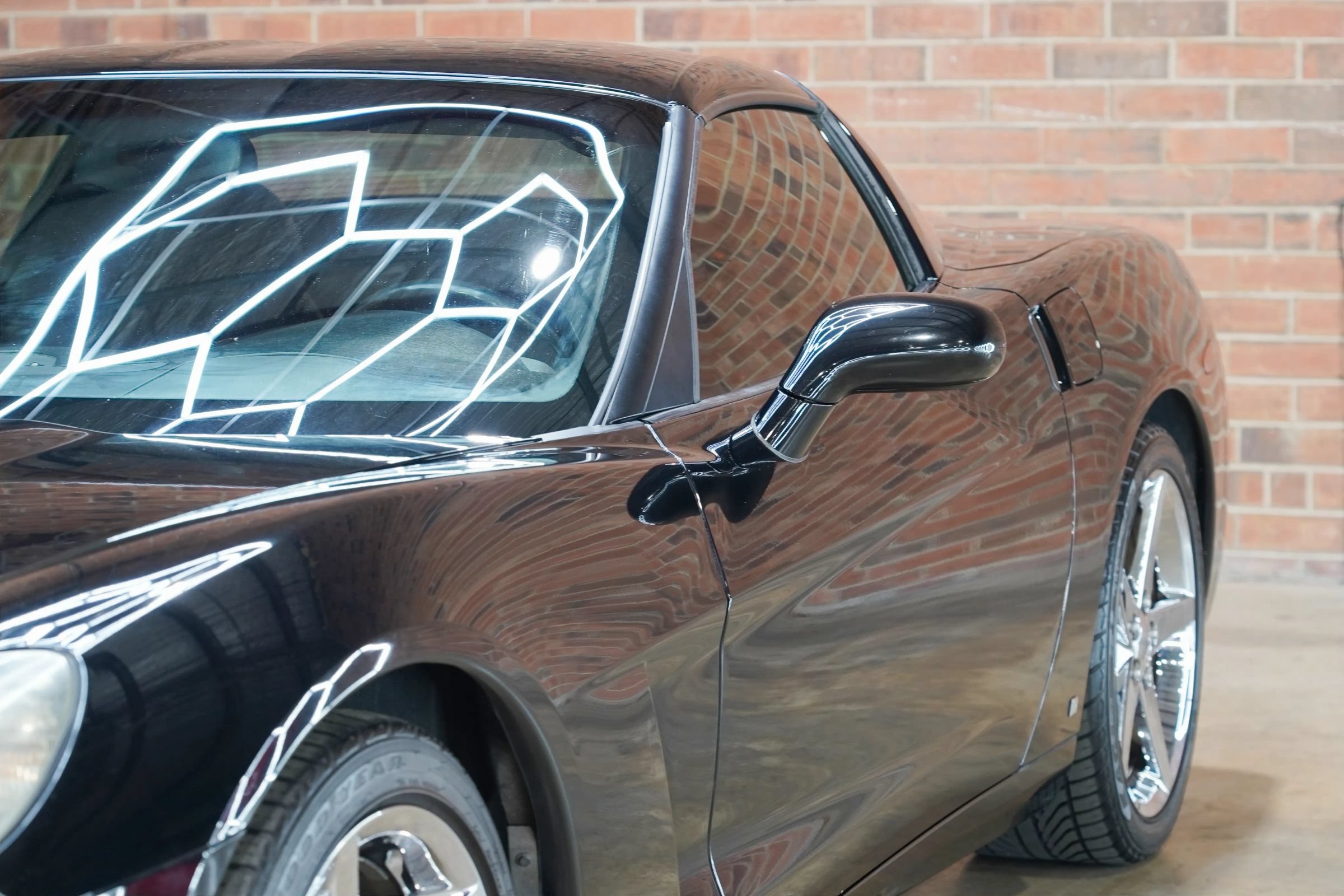 Used 2007 Chevrolet Corvette Coupe w/ Preferred Equipment Group RWD image 19