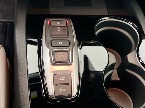 Used 2023 Honda Passport Elite image 16