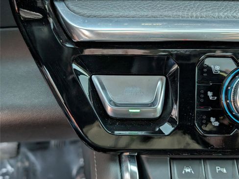 Used 2023 GMC Sierra 1500 Denali image 27