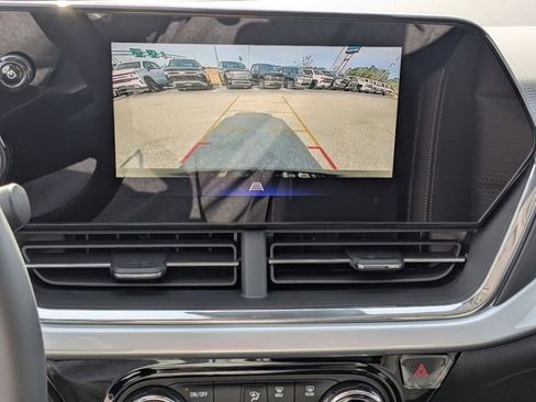 New 2026 Chevrolet Trax LT w/ Driver Confidence Package image 17