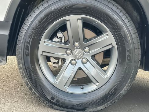 Used 2023 Honda Ridgeline RTL-E image 39