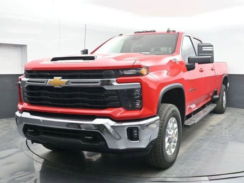 New 2026 Chevrolet Silverado 3500 LT AWD/4WD image 10