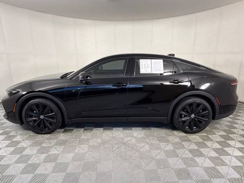 Used 2026 Toyota Crown AWD/4WD image 3