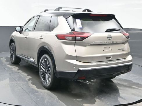 New 2026 Nissan Rogue Platinum w/ Platinum Premium Package image 4