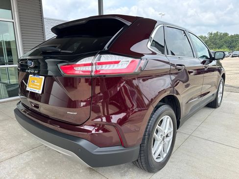 Certified 2024 Ford Edge SEL w/ Convenience Package AWD/4WD image 8
