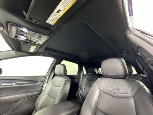Used 2022 Cadillac XT5 Premium Luxury AWD/4WD image 19