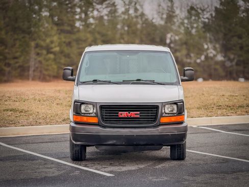 Used 2008 GMC Savana 1500 G1500 image 2