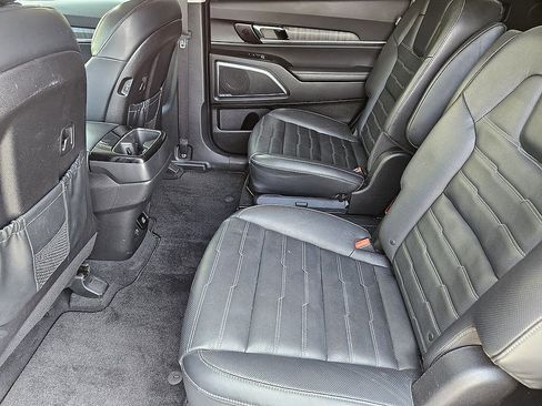 Used 2024 Kia Telluride SX Prestige AWD/4WD image 21