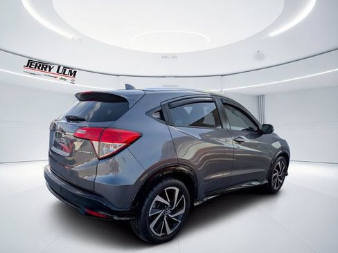Used 2020 Honda HR-V Sport image 3